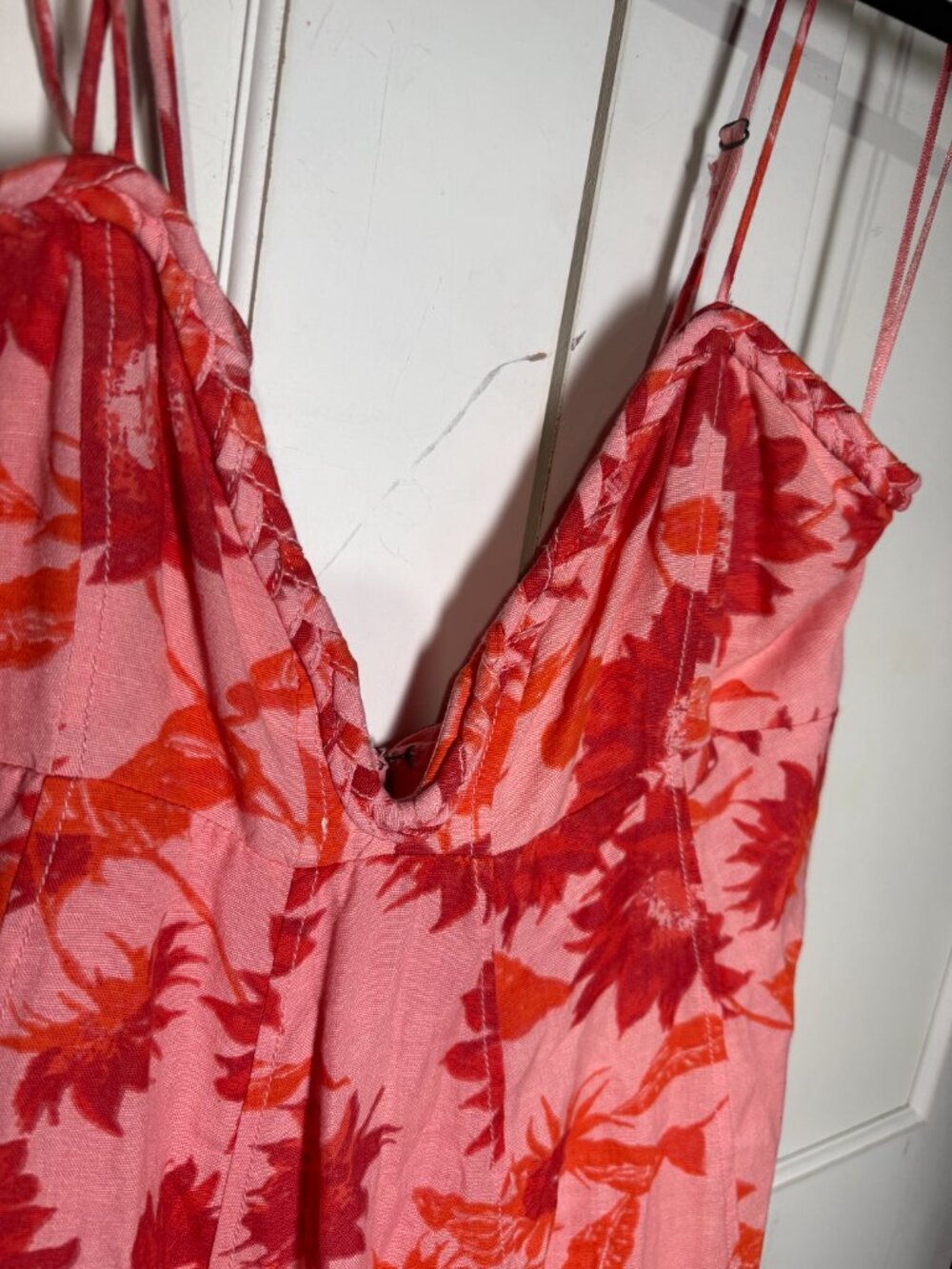 Free People Altura Printed Mini in Strawberry Lemonade Size Medium Linen Floral - Picture 13 of 13